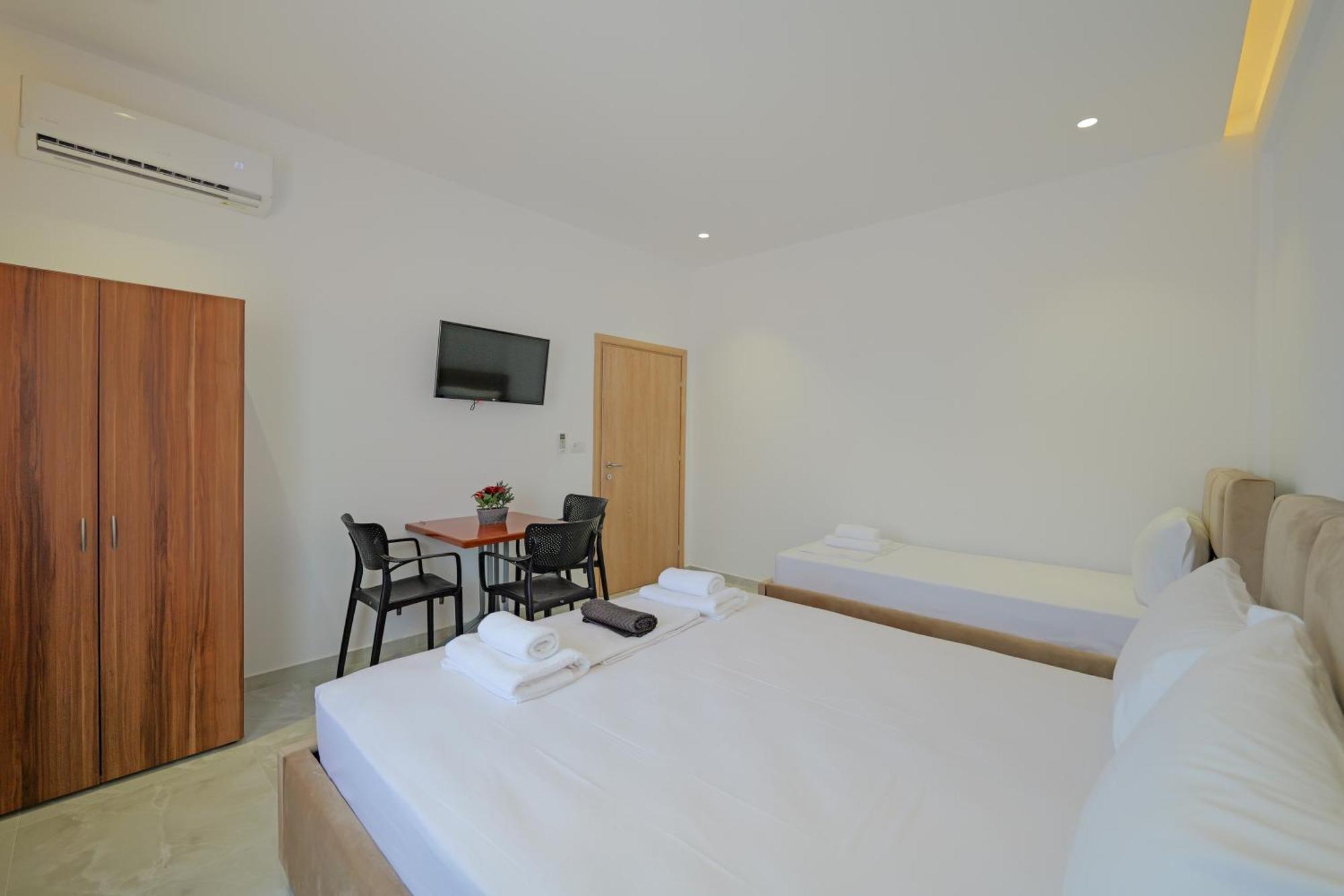 Central Garden Residence Sofia - Free Parking Ksamil Exterior photo