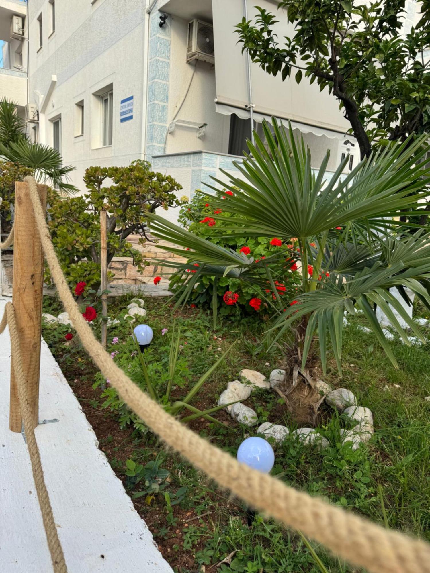 Central Garden Residence Sofia - Free Parking Ksamil Exterior photo